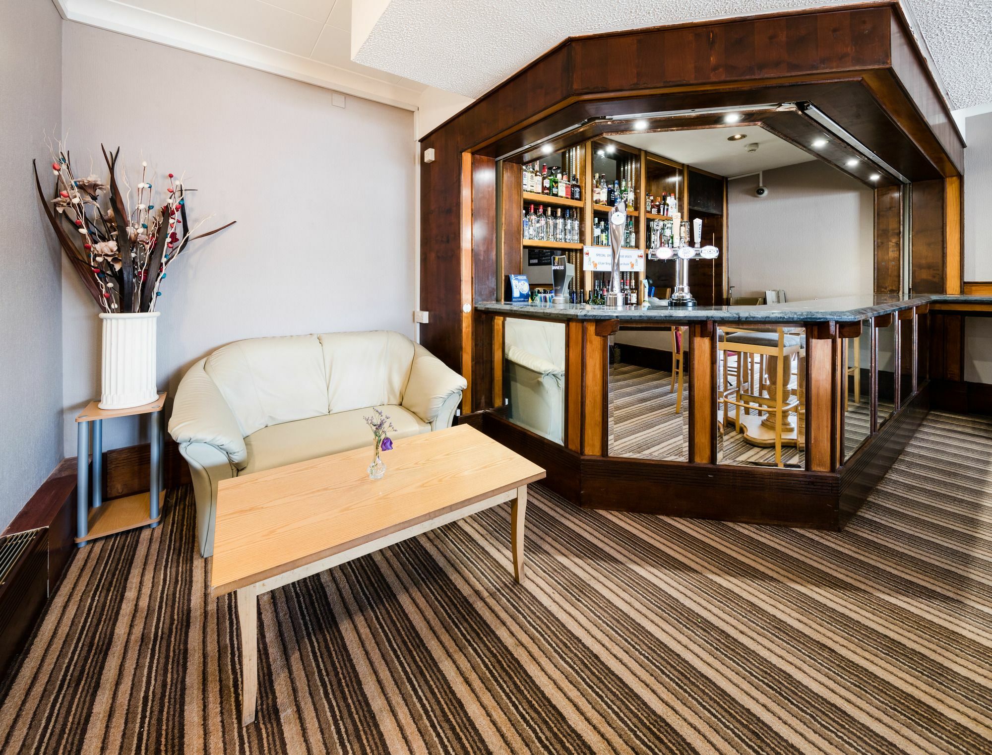 Norwich Hotel 외부 사진